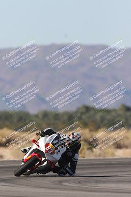 media/Nov-01-2025-CVMA (Sat) [[fc0f7531b8]]/Race 10-Formula Superbike-Supersport Open/